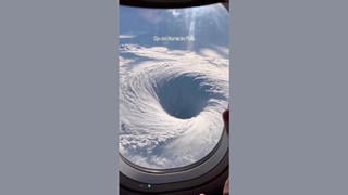 Verificación de Datos: Video FALSO del Ojo del Huracán Polo Grabado desde Avión -- Lo Creó una Cuenta de IA